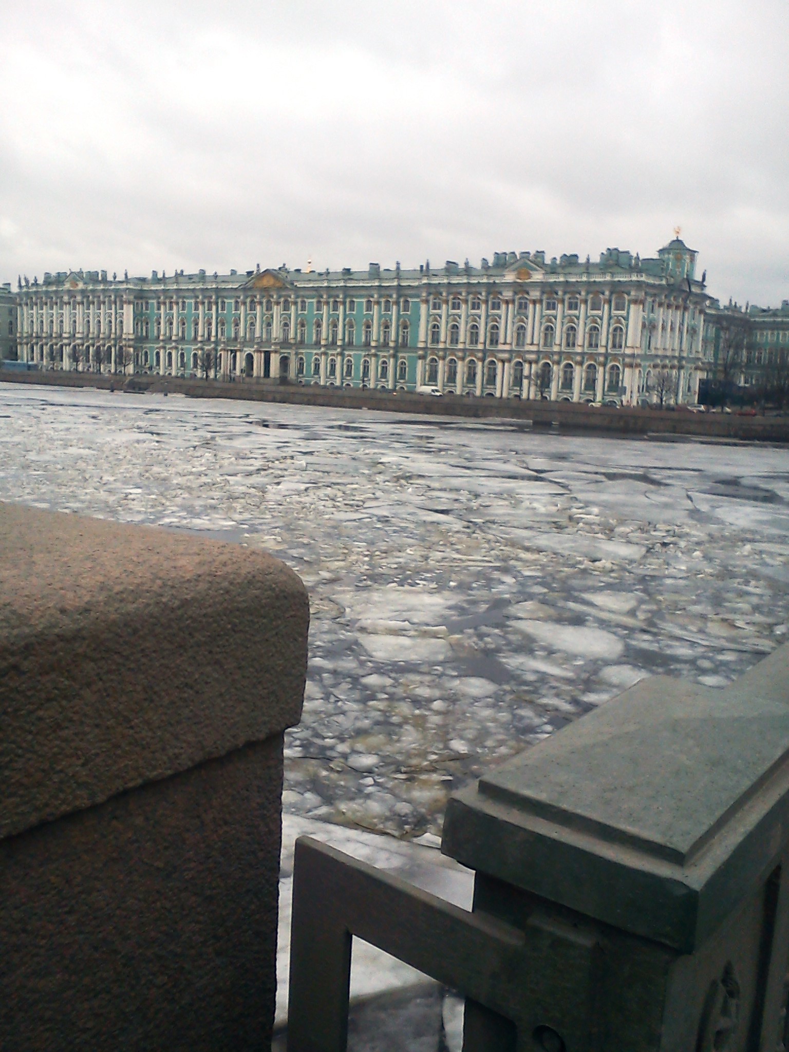 санкт петербург в марте