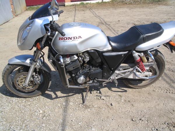 Honda cb1100 ветровое стекло