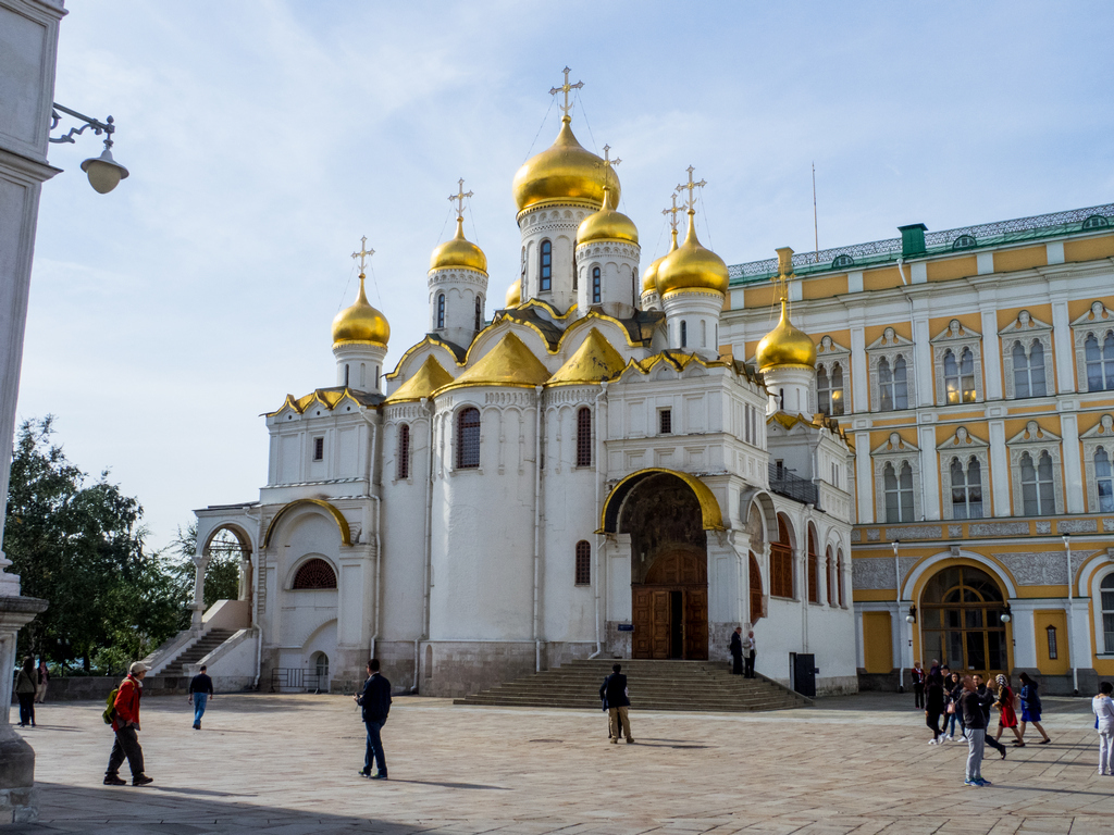 Название соборов московского кремля. Благовещенский собор Московского Кремля 16 век. Благовещенский собор Московского Кремля 14 век. Благовещенский собор Московский Кремль 1484-1489. Благовещенский собор Московского Кремля 15 век.